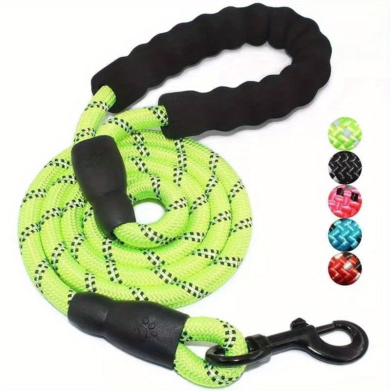 Dog Leash With Comfortable Padded Handle